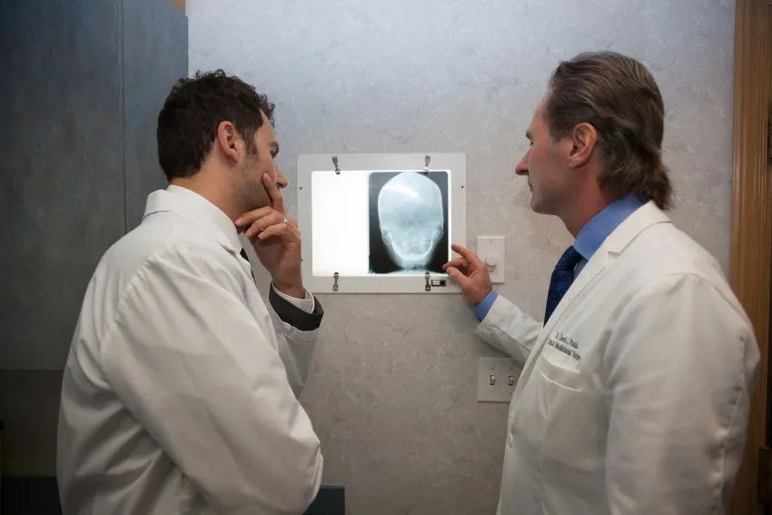 Image of the doctor's office